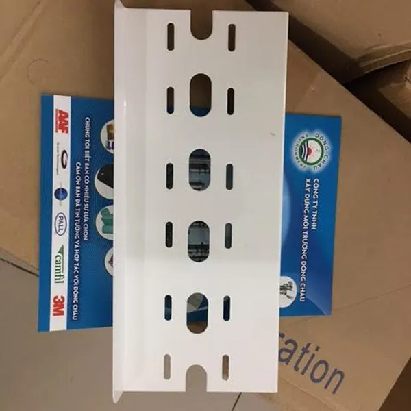 Patt gắn 3 cốc 20 inch inox 304