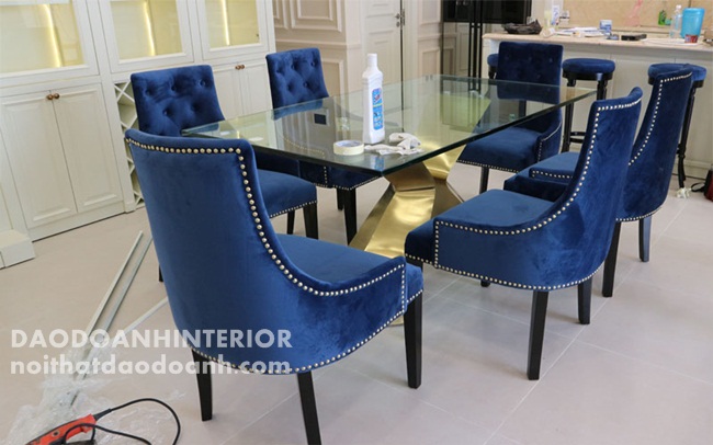 Ghế ăn bọc nệm sang trọng, tinh tế Ghế ăn bọc nệm sang trọng, tinh tế
