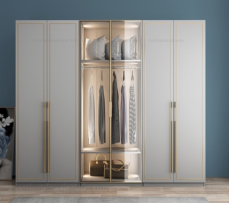 Thiết kế tủ áo cánh kính phối hợp với cánh gỗ Thiết kế tủ áo cánh kính phối hợp với cánh gỗ