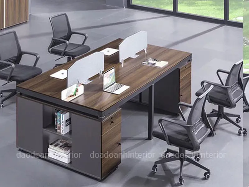 Bàn chân sắt có hộc
