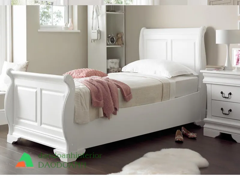 Giường ngủ cổ điển GNDD19