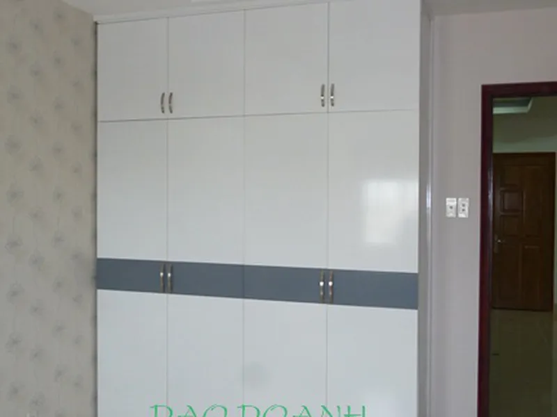 Tủ áo 4 cánh màu trắng TADD01