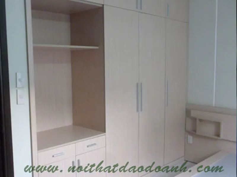 Tủ áo âm tường liên kết Bàn Trang Điểm TAAT19