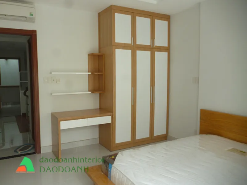 Tủ quần áo gỗ tự nhiên ghép thanh phủ venner sồi TADD07