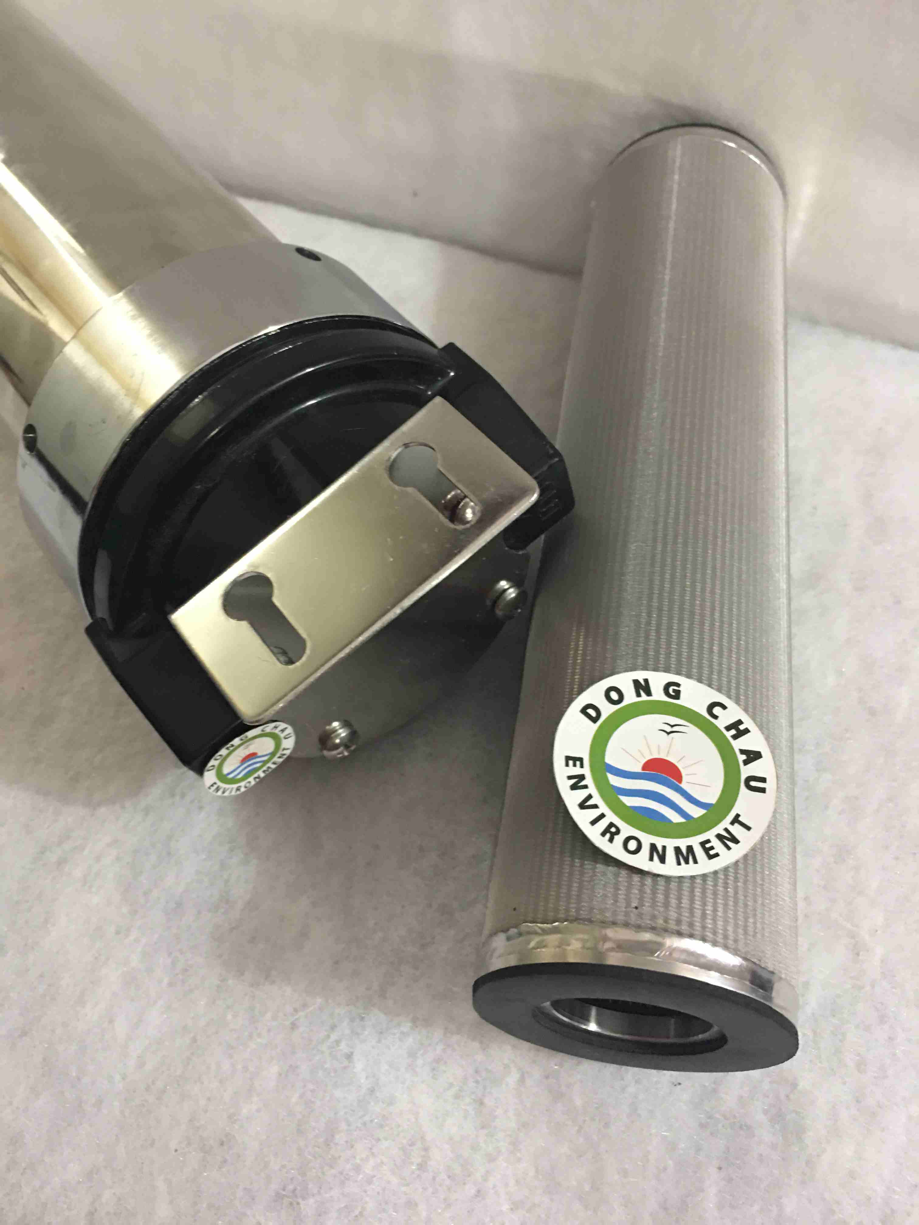 Cốc inox Trung Quốc đầu nhựa và lõi lọc inox