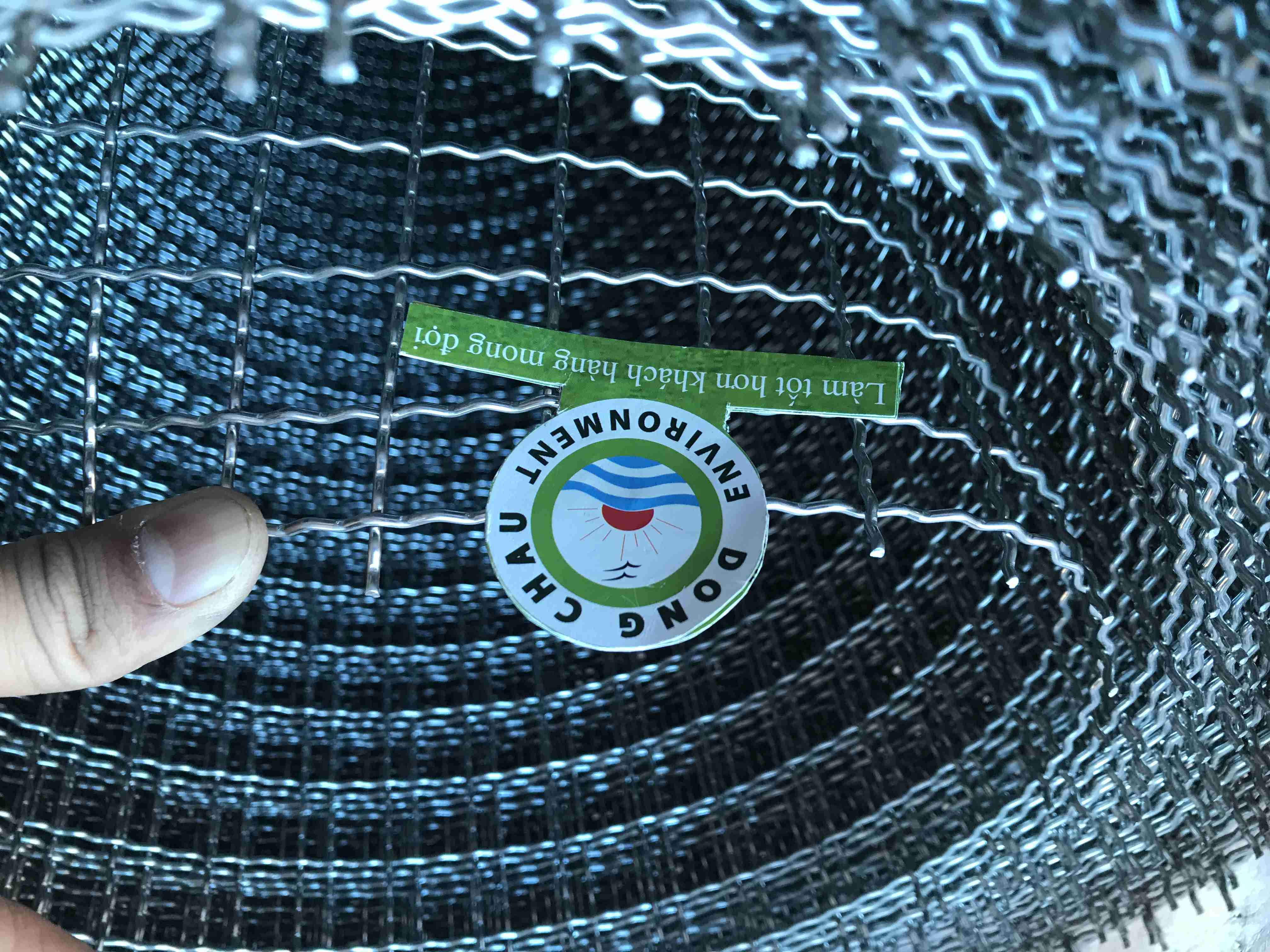 cấu tạo bên trong Lưới bảo vệ inox 304