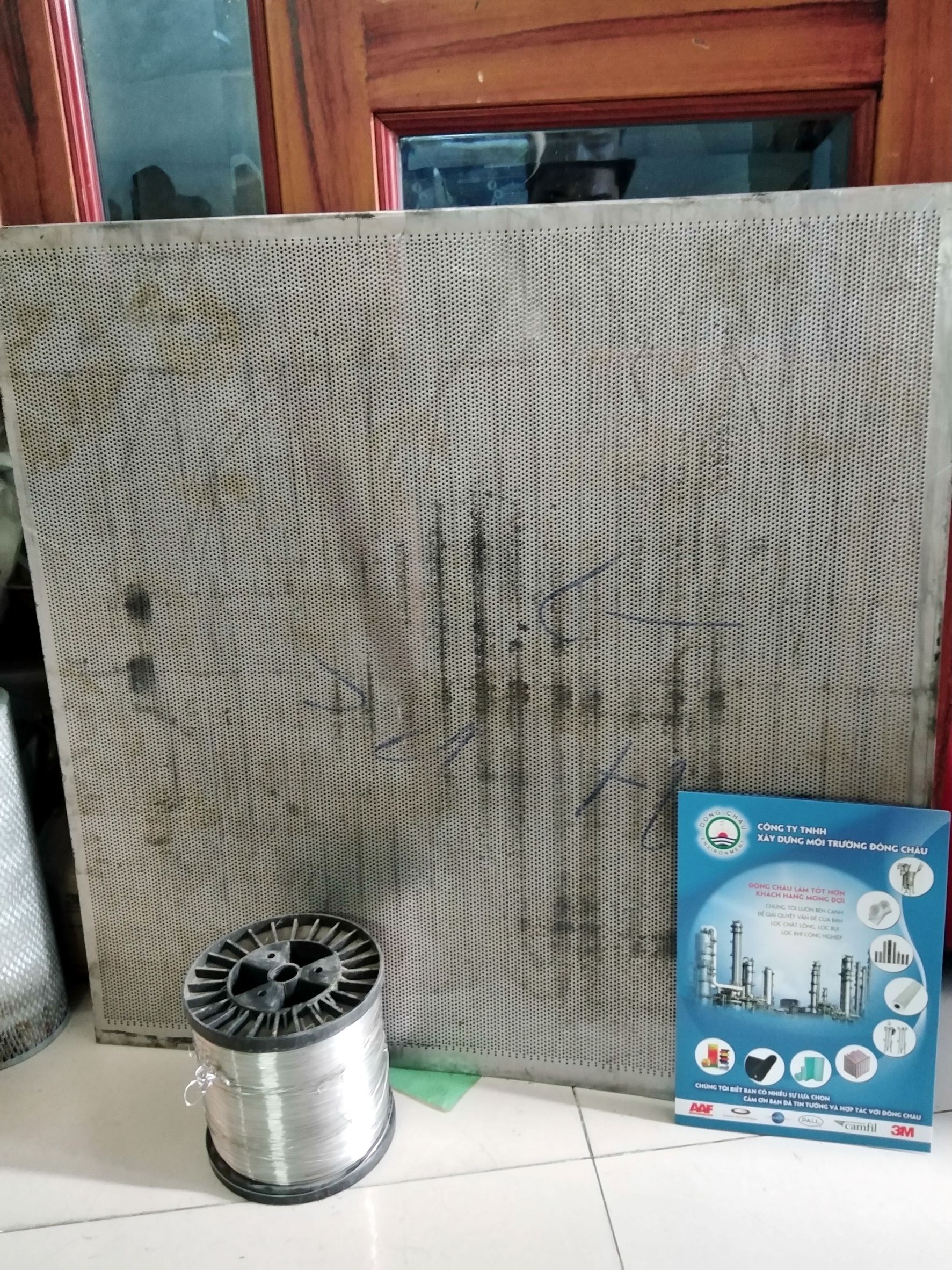 Tấm lưới lọc inox đục lỗ