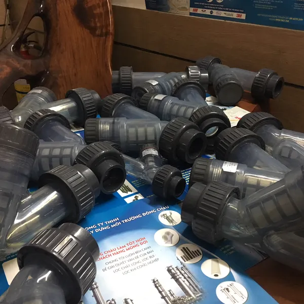 Y lọc nhựa trong DN32