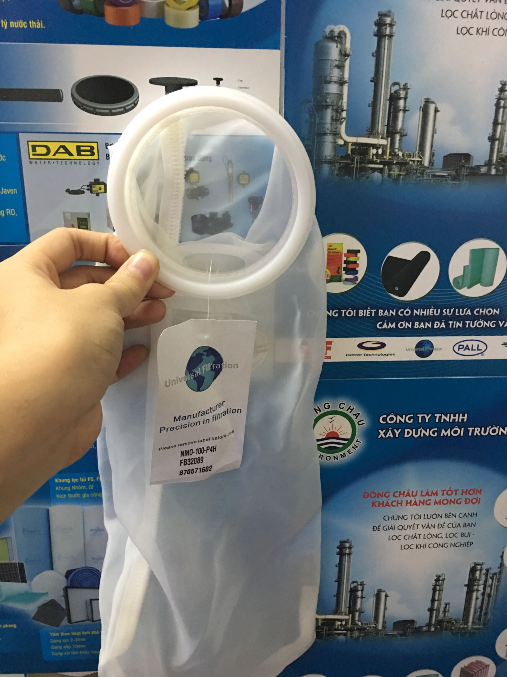 kiểm tra Túi lọc NMO 100 micron size 4