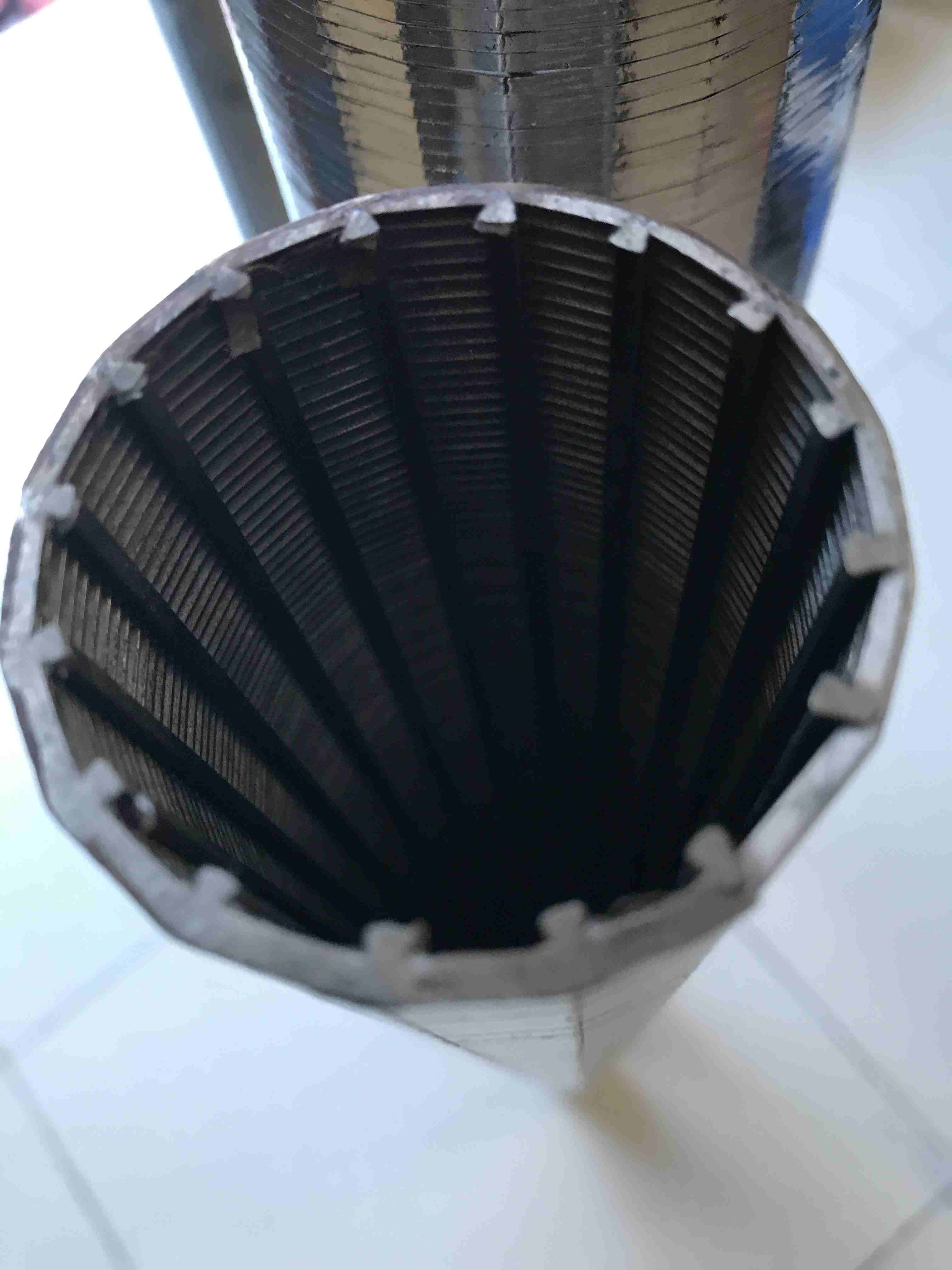 Ống Lọc Khe Inox Đường Kính 68mm Khe 0.1mm Dài 1m DOE