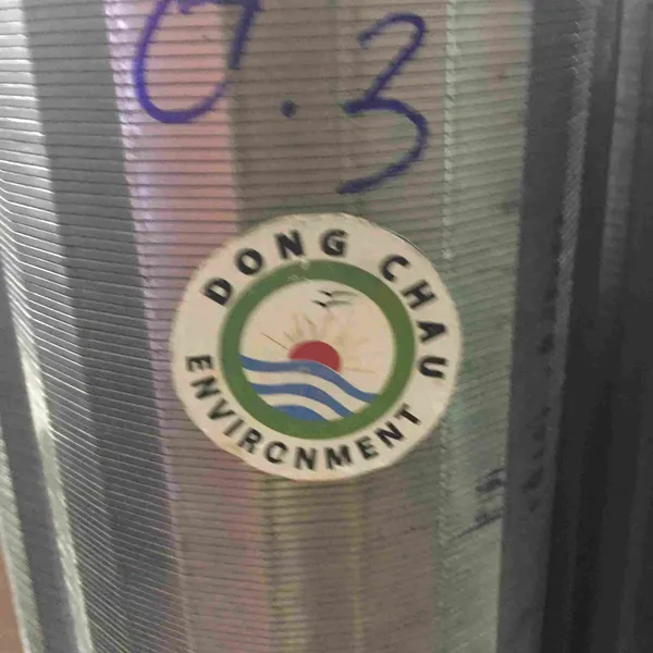 Ống Lọc Khe 0.3 Mm Đường Kính 114 Mm DOE Dài 1m