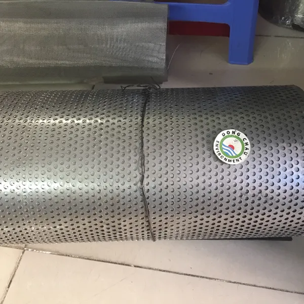 Tấm lưới lọc inox đục lỗ 5mm