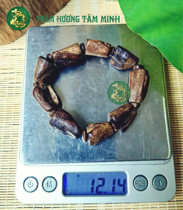 Trọng lượng vòng tay trầm cận chìm Quảng Nam