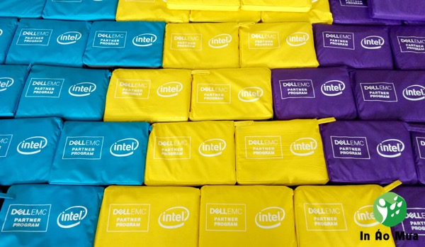 Áo mưa quảng cáo Áo mưa quảng cáo