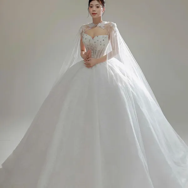 ÁO CHOÀNG VÁY CƯỚI