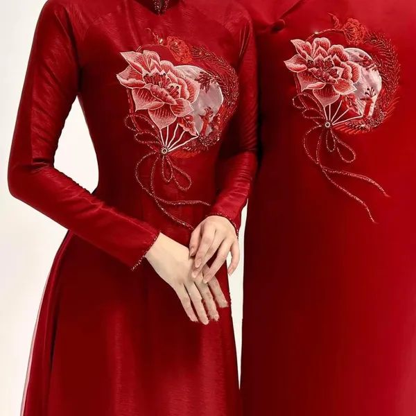 ÁO DÀI CƯỚI THÊU HOA DÀNH CHO CẶP ĐÔI