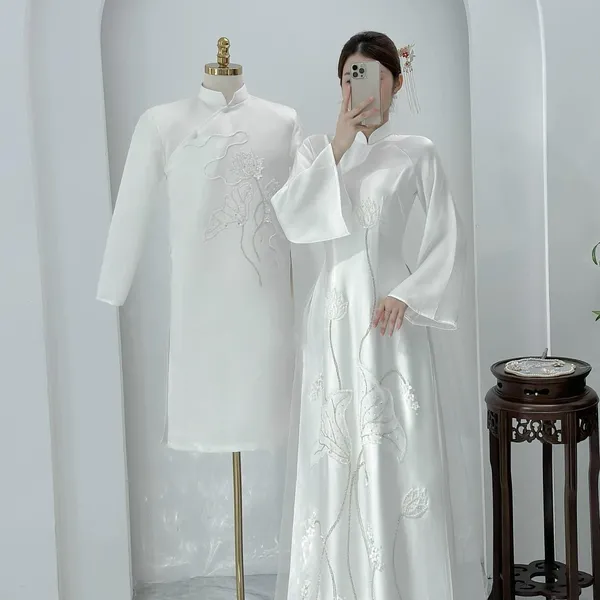 ÁO DÀI CƯỚI CẶP ĐÔI THÊU KẾT HOA SEN