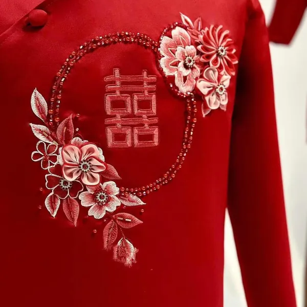 ÁO DÀI CƯỚI CẶP ĐÔI THÊU HOA VÀ ĐÍNH CHỮ HỶ