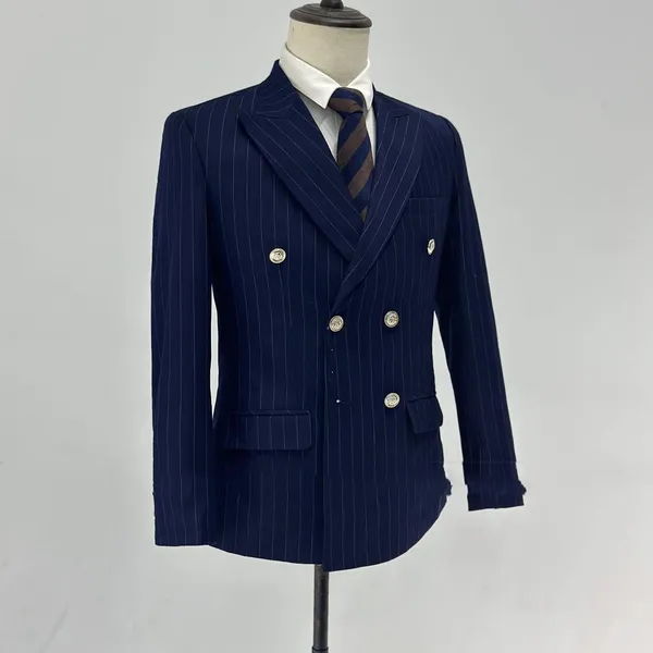 BỘ ÁO VEST 4 NÚT CHO CHÚ RỂ PHONG CÁCH THANH LỊCH