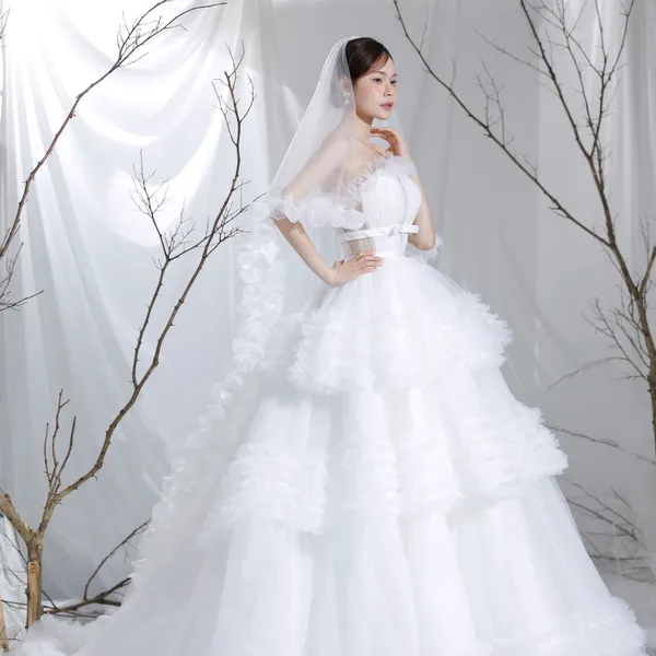 VÁY CƯỚI TÙNG XÒE HOA BÈO XINH XẮN