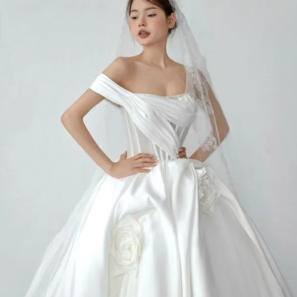 VÁY CƯỚI TÙNG XÒE KIỂU DÁNG PHÁ CÁCH CHO CÔ DÂU