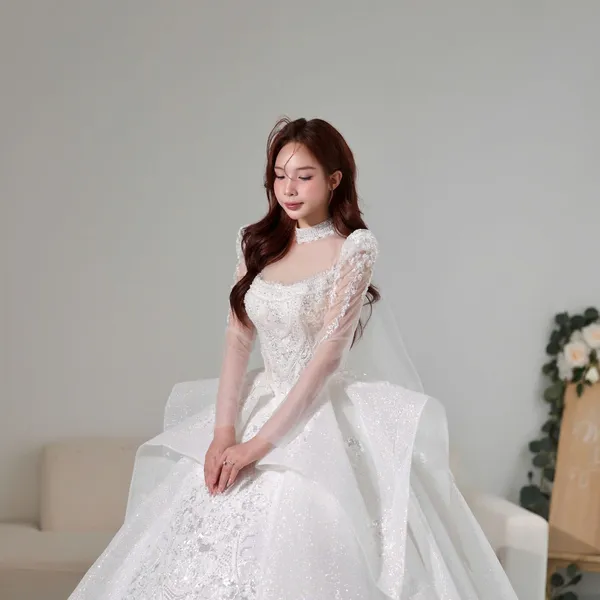 VÁY CƯỚI LÀM LỄ DÀI TAY VẢI KIM SA CAO CẤP