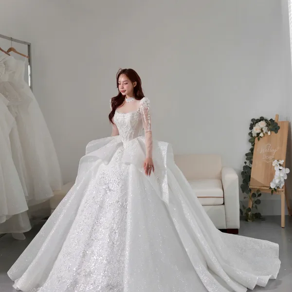 VÁY CƯỚI LÀM LỄ DÀI TAY VẢI KIM SA CAO CẤP