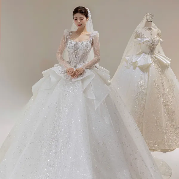 VÁY CƯỚI LÀM LỄ ĐÍNH KẾT LẤP LÁNH