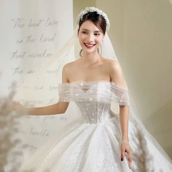 VÁY CƯỚI LÀM LỄ LỘNG LẪY SANG TRỌNG