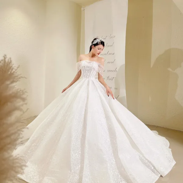 VÁY CƯỚI LÀM LỄ LỘNG LẪY SANG TRỌNG