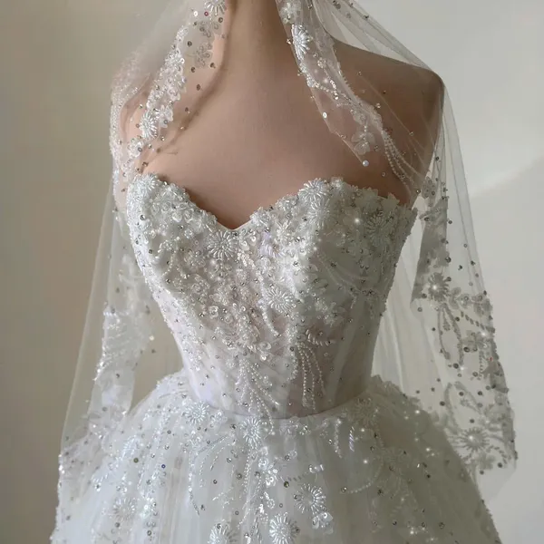 BỘ VÁY CƯỚI ĐẸP CHO CÔ DÂU