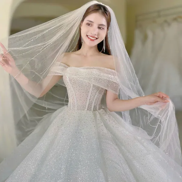 VÁY CƯỚI LÀM LỄ TÙNG KIM SA