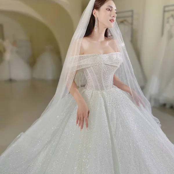 VÁY CƯỚI LÀM LỄ TÙNG KIM SA