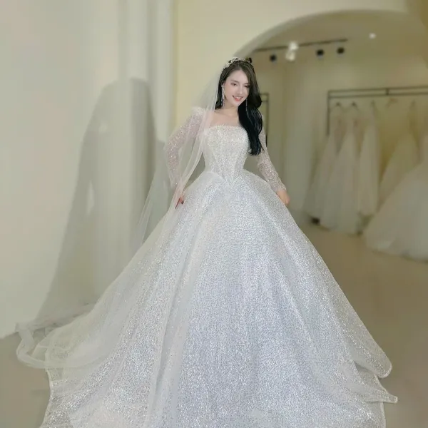 VÁY CƯỚI LÀM LỄ ĐÍNH KẾT TINH XẢO
