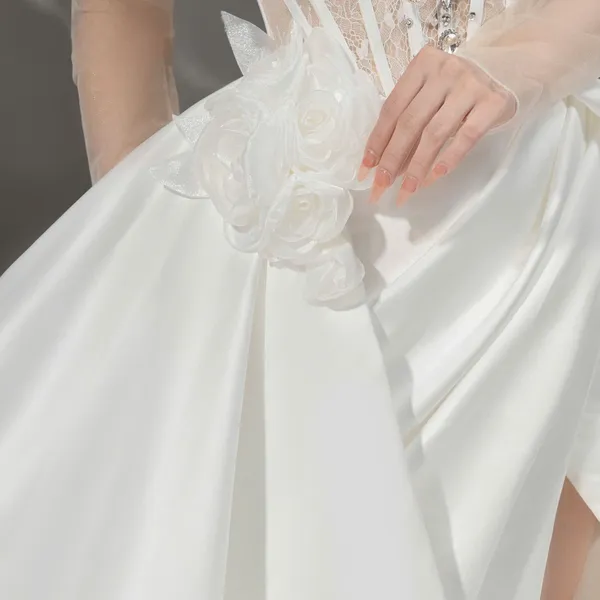 VÁY CƯỚI ĐUÔI CÁ XẺ TÀ 