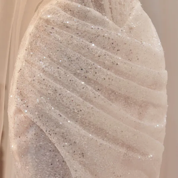 VÁY ĐUÔI CÁ TRỄ VAI DỆT KIM SA LẤP LÁNH