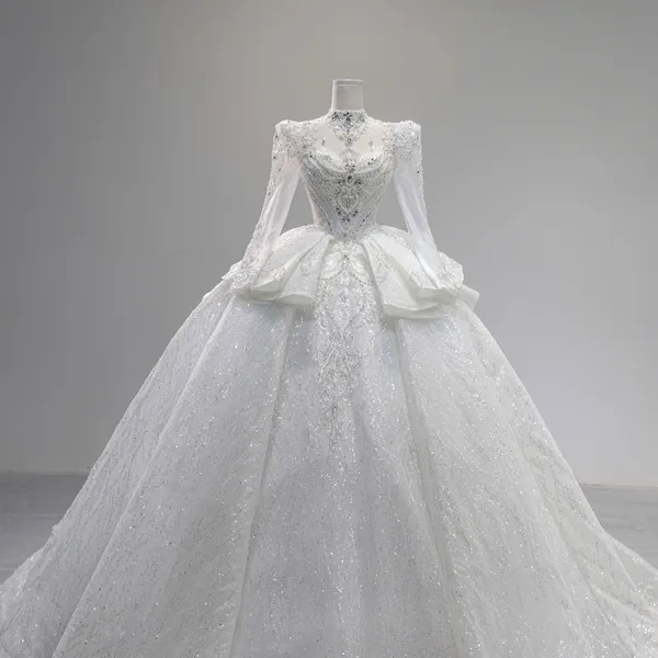 VÁY CƯỚI LÀM LỄ CỔ CAO SANG TRỌNG