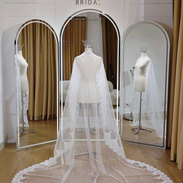 Veil Cô Dâu Đính Ren Thêu Tên