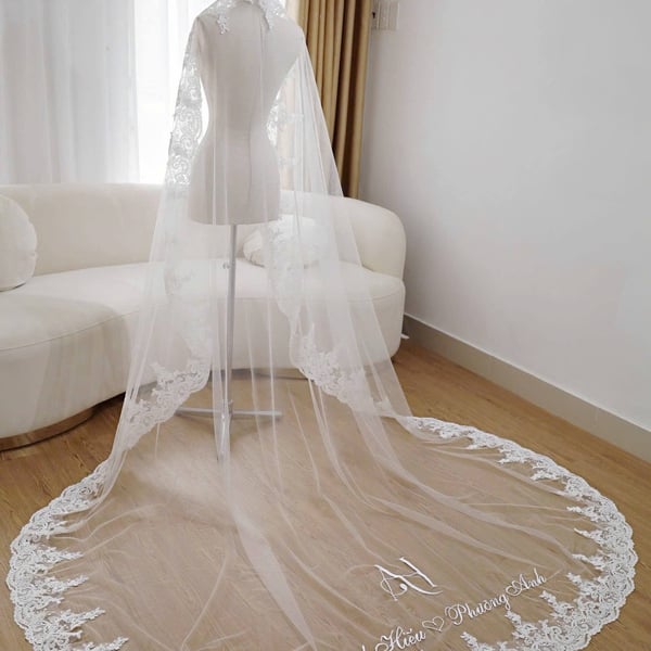 Veil Cô Dâu Đính Ren Thêu Tên