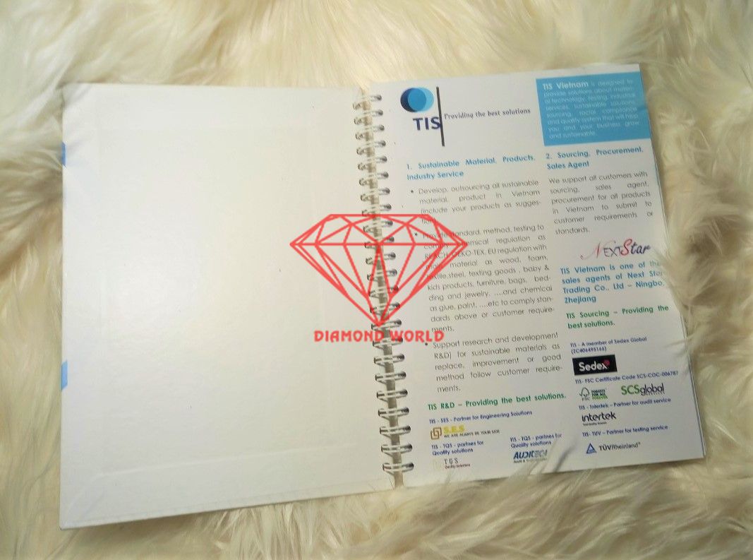Sổ Bìa Giấy Lò Xo Diamond World - Ghi Chép Hiệu Quả, Thiết Kế Tinh Tế Sổ Bìa Giấy Lò Xo Diamond World - Ghi Chép Hiệu Quả, Thiết Kế Tinh Tế