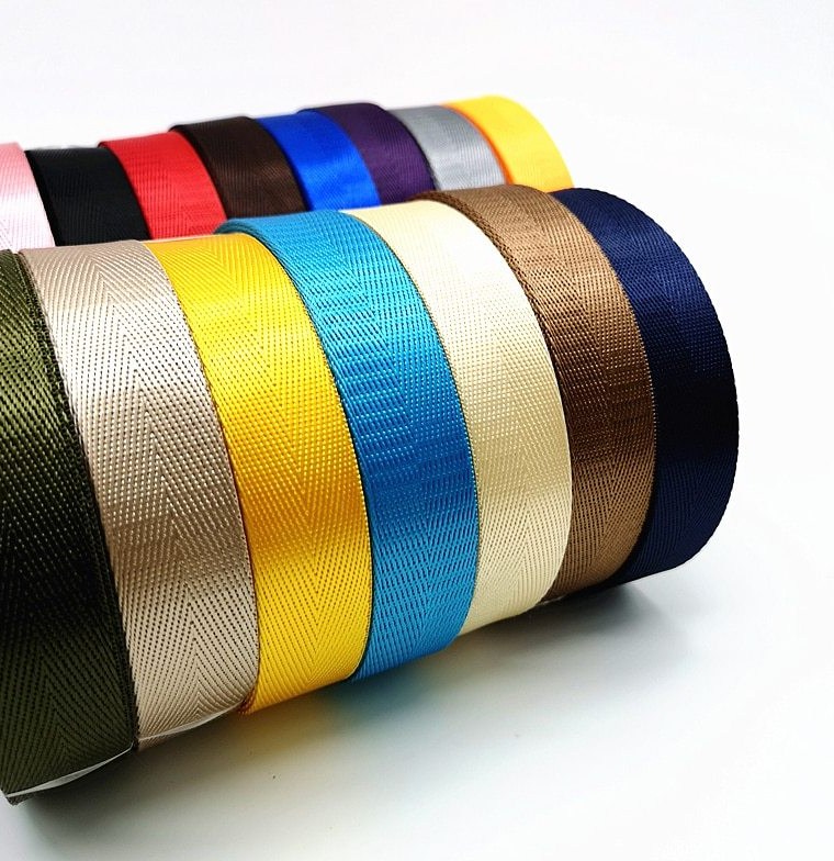 Nên chọn dây đai hàng nào? Nên chọn dây đai hàng nào?