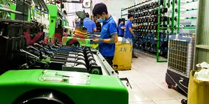 Quy trình sản xuất dây đai dệt chằng container