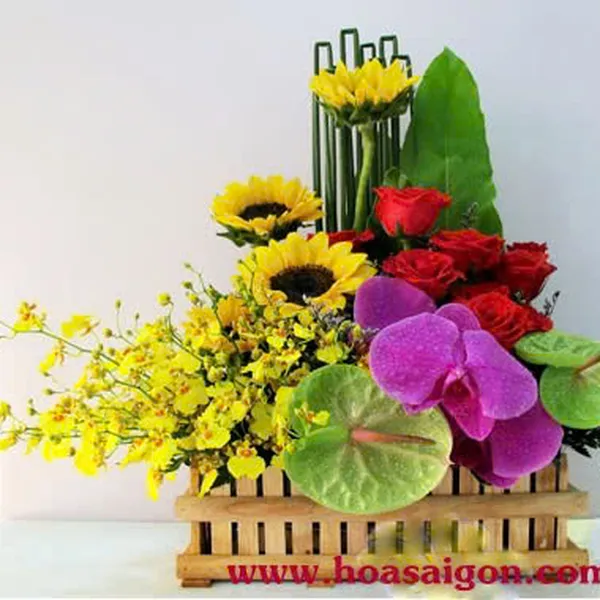 Hoa tươi Phụ Nữ Việt Nam 20/10 DL86