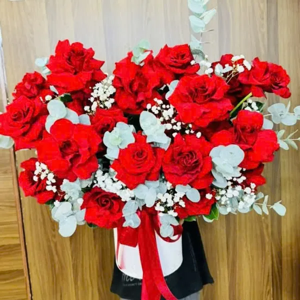 Giỏ hoa hồng đỏ ấm áp HSG406