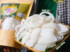 Mứt dừa non – Hương vị ngọt ngào khó quên từ xứ dừa Bến Tre