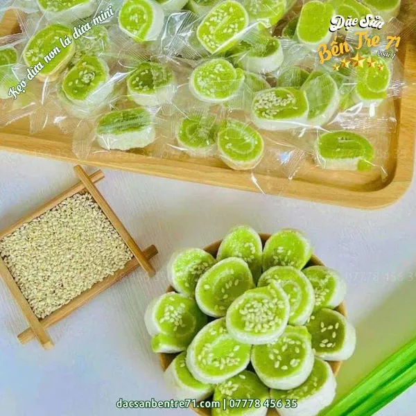 Kẹo Dừa Non Lá Dứa Mini Cuộn Bánh Tráng | Đặc Sản Bến Tre 71