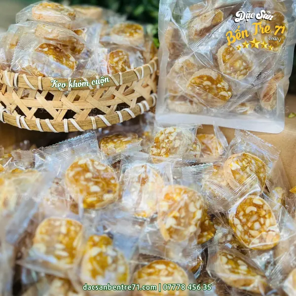 Kẹo Khóm Cuộn Bánh Tráng | Đặc Sản Bến Tre 71