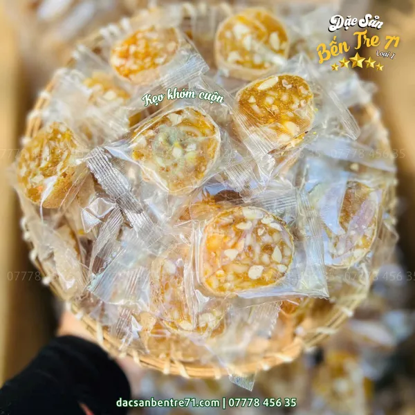 Kẹo Khóm Cuộn Bánh Tráng | Đặc Sản Bến Tre 71