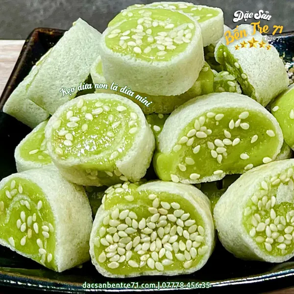 Kẹo Dừa Non Lá Dứa Mini Cuộn Bánh Tráng | Đặc Sản Bến Tre 71