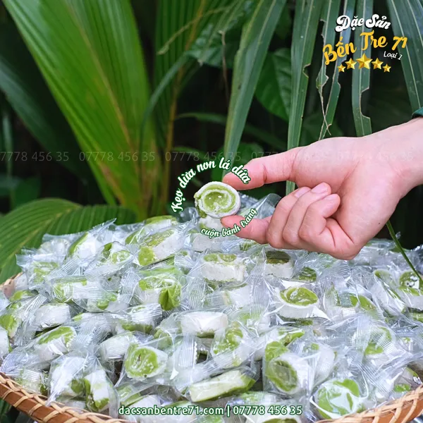 Kẹo Dừa Non Lá Dứa Mini Cuộn Bánh Tráng | Đặc Sản Bến Tre 71